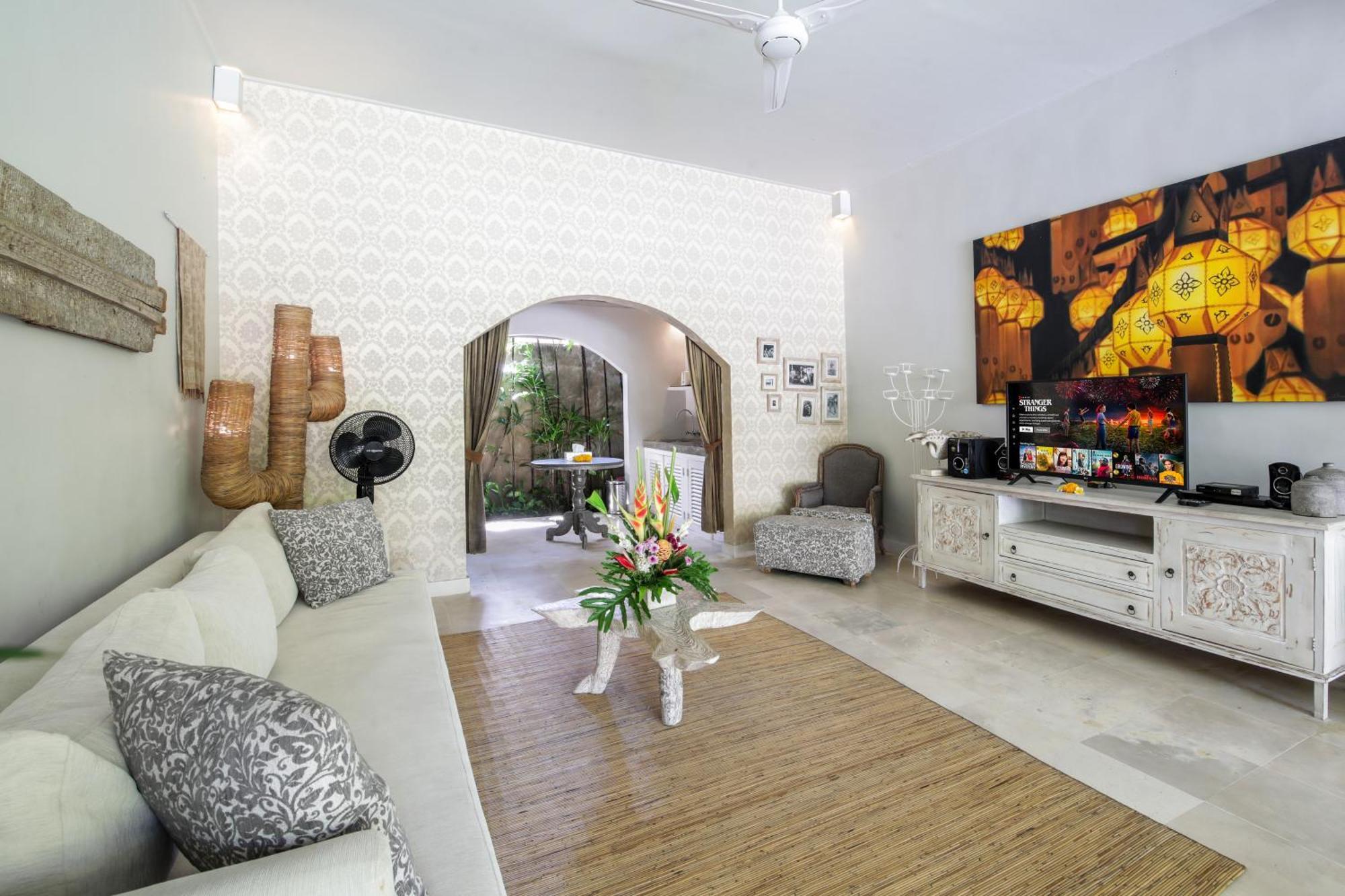 Villa Lodek Deluxe Семиняк Екстериор снимка