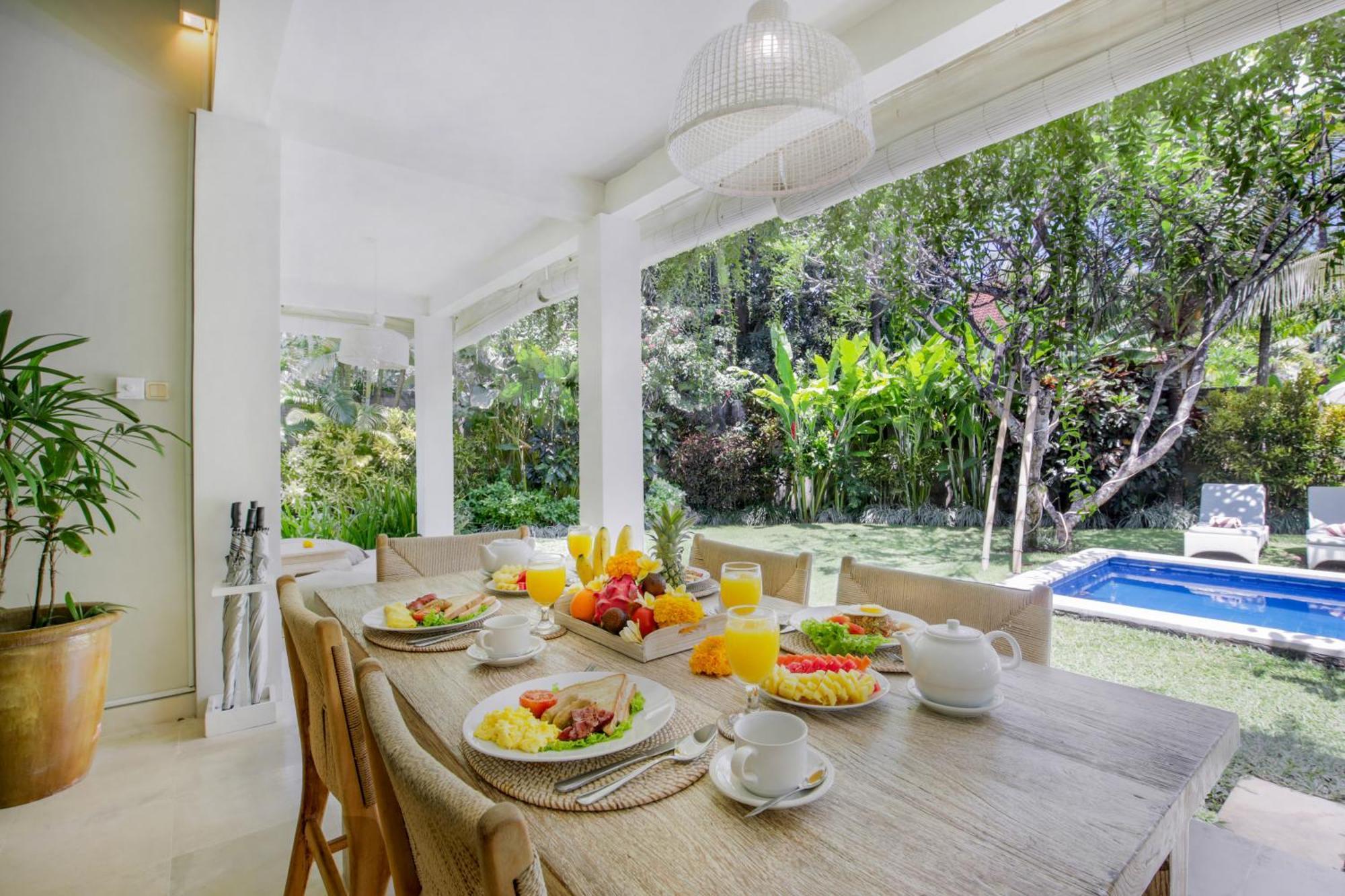 Villa Lodek Deluxe Семиняк Екстериор снимка
