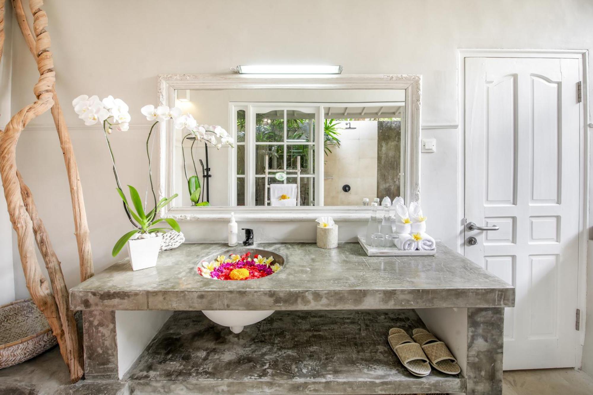 Villa Lodek Deluxe Семиняк Екстериор снимка