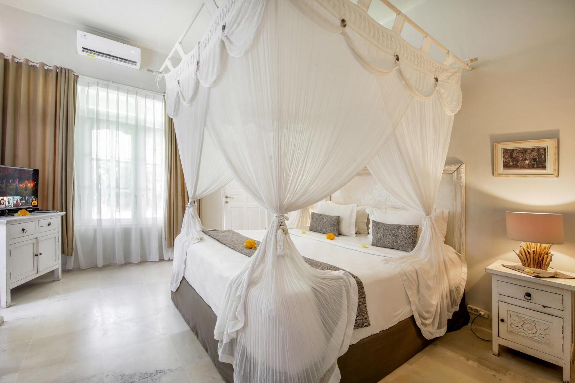 Villa Lodek Deluxe Семиняк Екстериор снимка