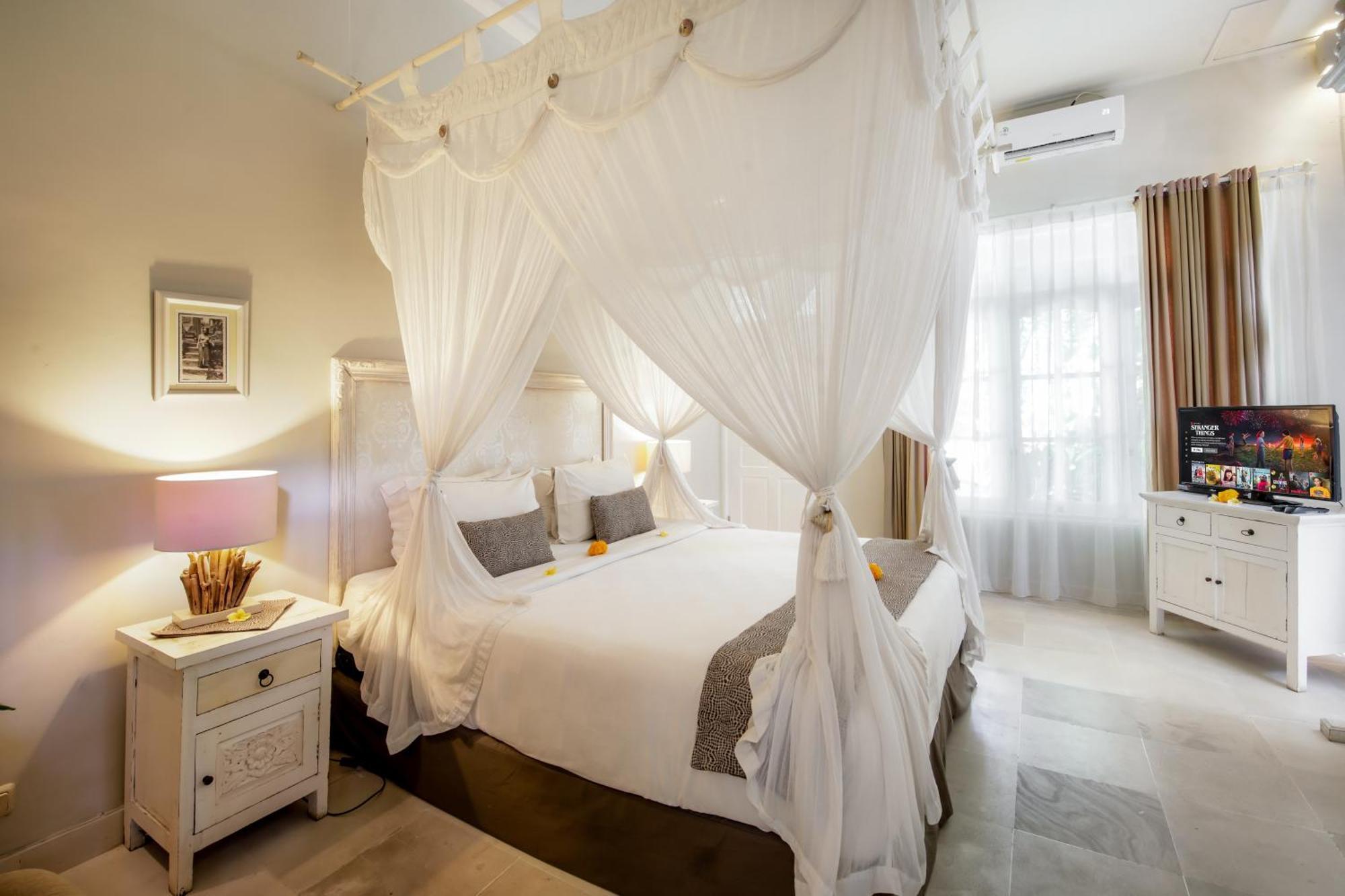 Villa Lodek Deluxe Семиняк Екстериор снимка