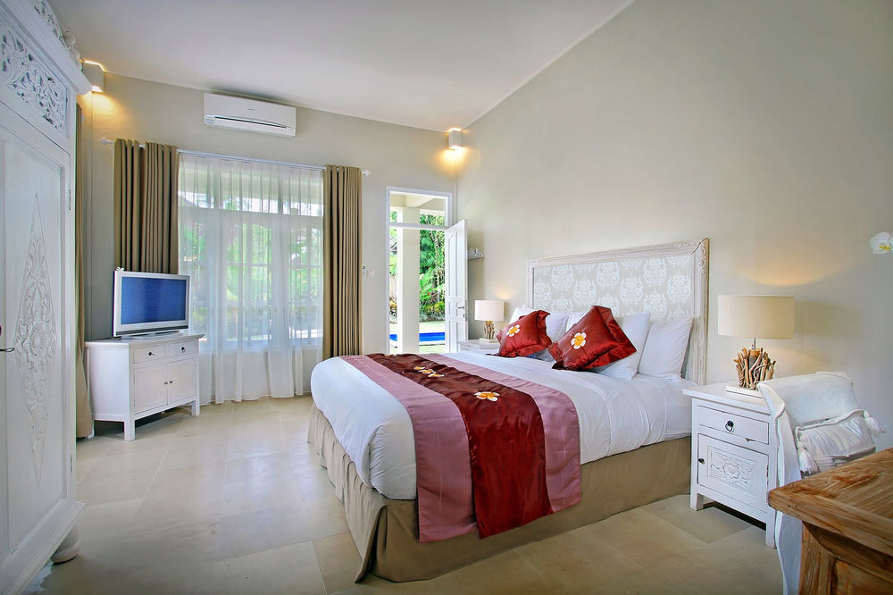 Villa Lodek Deluxe Семиняк Екстериор снимка