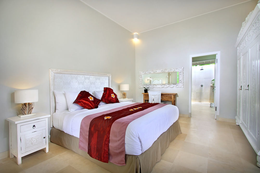 Villa Lodek Deluxe Семиняк Екстериор снимка