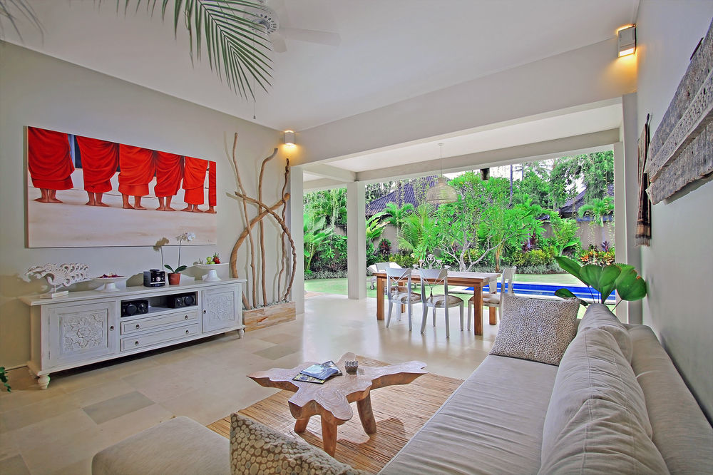 Villa Lodek Deluxe Семиняк Екстериор снимка